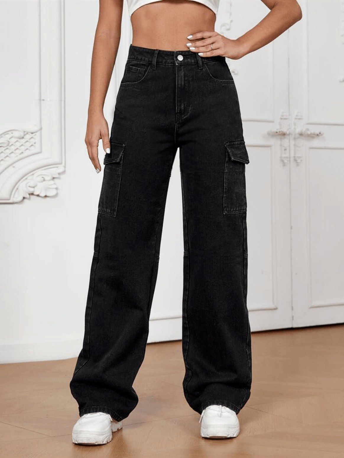 Women Wide Leg Jeans: Black Cargo – BLUELOCKINDIA